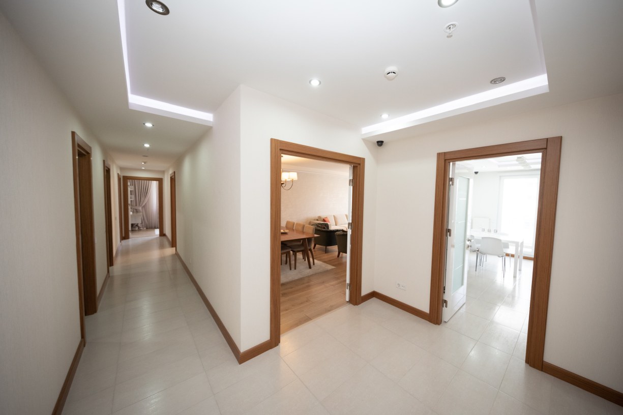 elit life residence entry